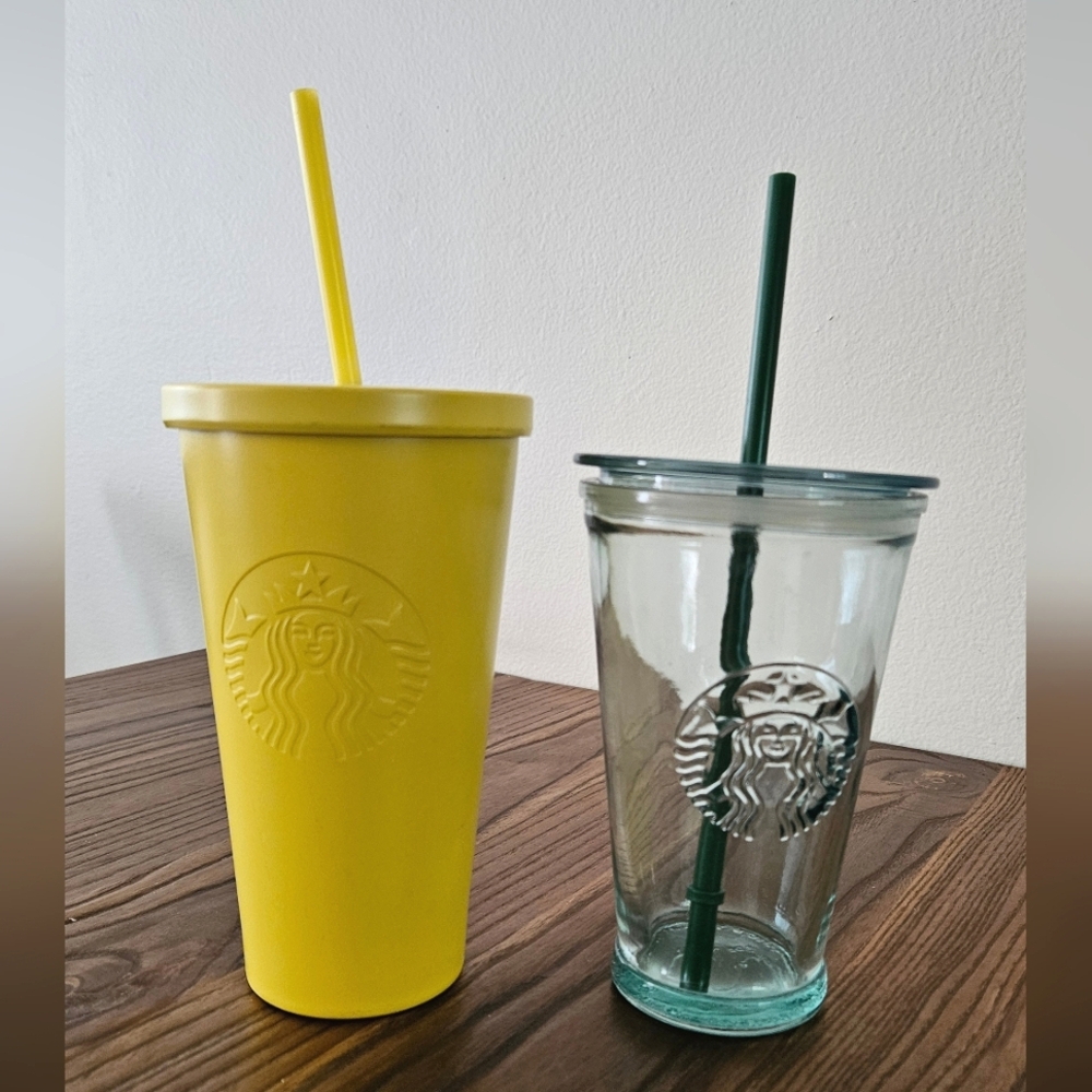 Grande Size Starbucks Cups